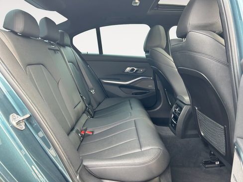 Used 2021 BMW 330i xDrive Sedan w/ Premium Package image 11