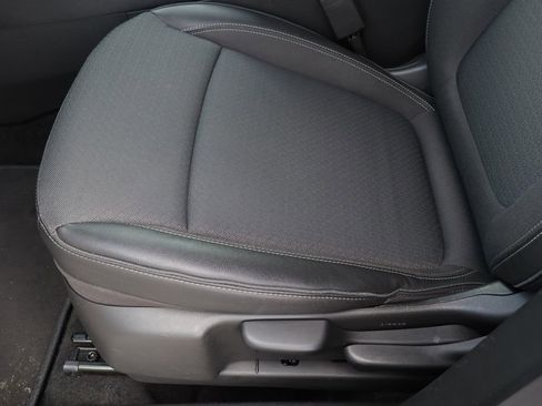 Used 2025 Buick Encore GX Preferred FWD image 21