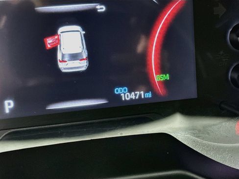 Certified 2025 Toyota RAV4 XLE AWD/4WD image 12