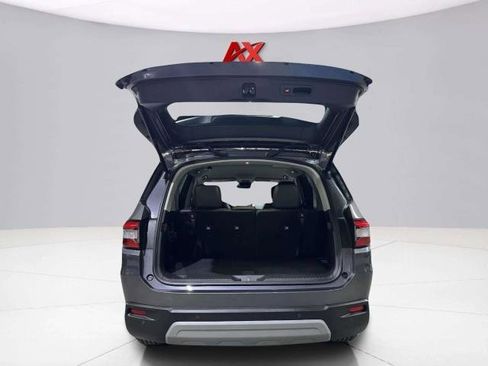 Used 2025 Honda Pilot EX-L image 46