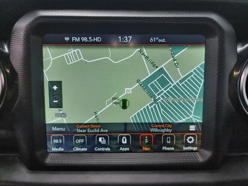 Used 2021 Jeep Wrangler Unlimited Sahara AWD/4WD image 17