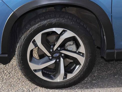 Used 2023 Subaru Forester Touring image 14