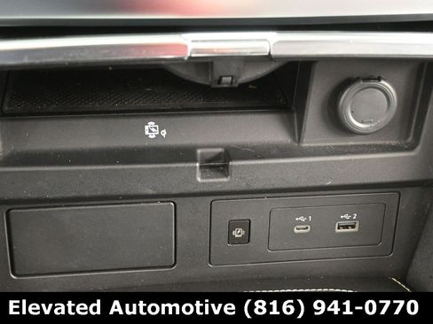 Used 2023 INFINITI QX80 Premium Select w/ All-Season Package image 25