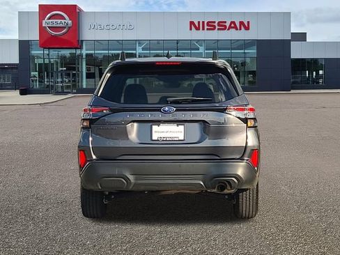 Used 2025 Subaru Forester Premium w/ Convenience Package #1 AWD/4WD image 6