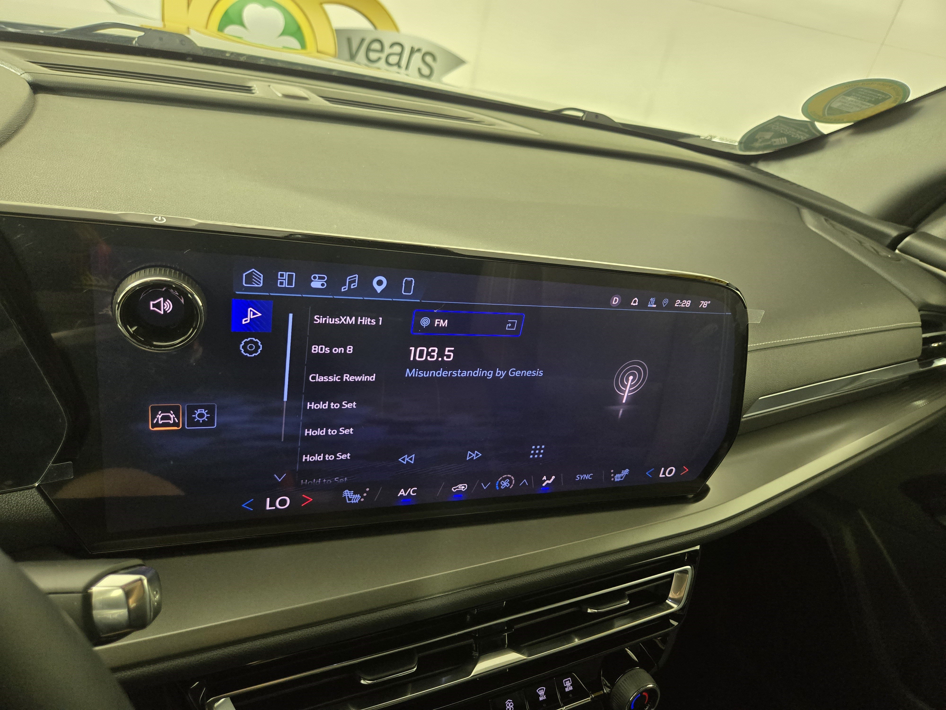 Certified 2024 Chevrolet Traverse LS FWD image 20