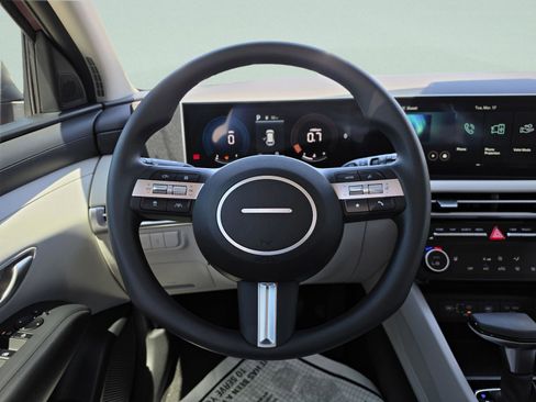 New 2026 Hyundai Tucson SEL FWD image 19