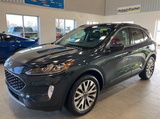 Used 2022 Ford Escape Titanium w/ Class II Trailer Tow Package video 1