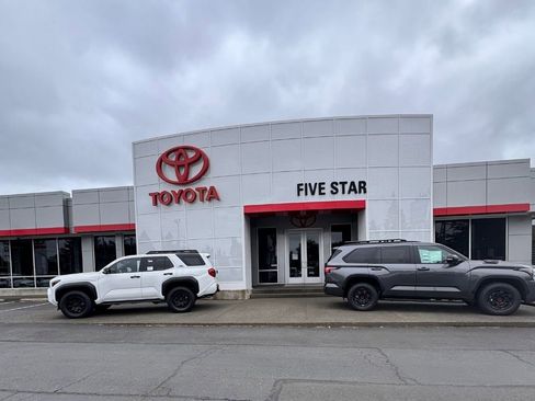 New 2026 Toyota bZ Woodland AWD/4WD image 3