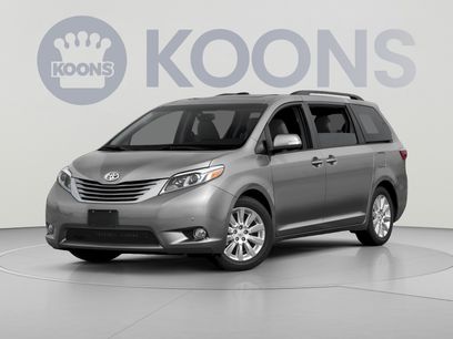 Used 2017 Toyota Sienna XLE w/ XLE Navigation Package