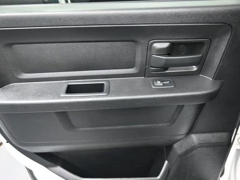 Used 2016 RAM 1500 Tradesman AWD/4WD image 18