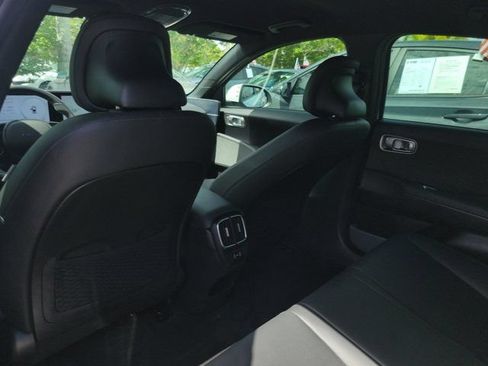 Certified 2025 Hyundai Ioniq 6 SEL RWD image 9