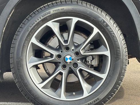 Used 2017 BMW X5 xDrive40e AWD/4WD image 27