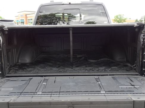 Used 2025 Ford F150 Raptor w/ Equipment Group 803A Raptor R AWD/4WD image 8