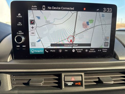 Certified 2023 Honda Pilot Touring image 24