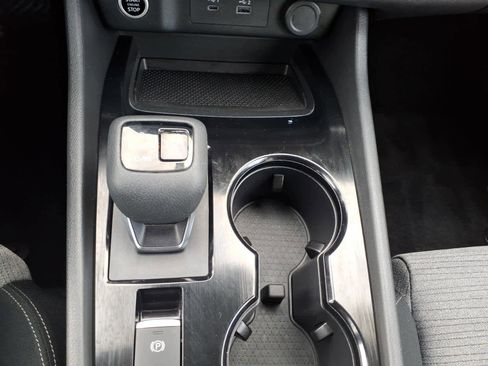 Certified 2023 Nissan Rogue SV AWD/4WD image 12