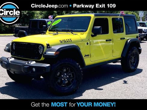 Used 2024 Jeep Wrangler Unlimited Sport AWD/4WD image 1