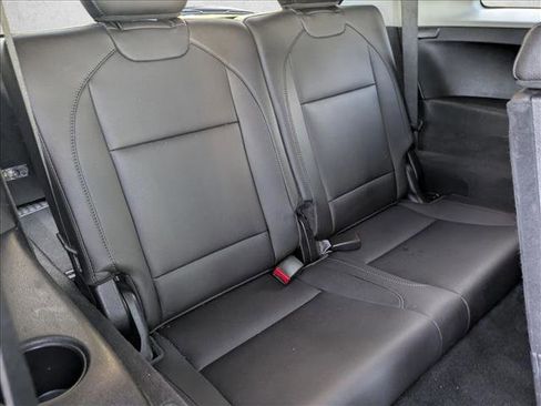 Used 2020 Acura MDX SH-AWD image 19