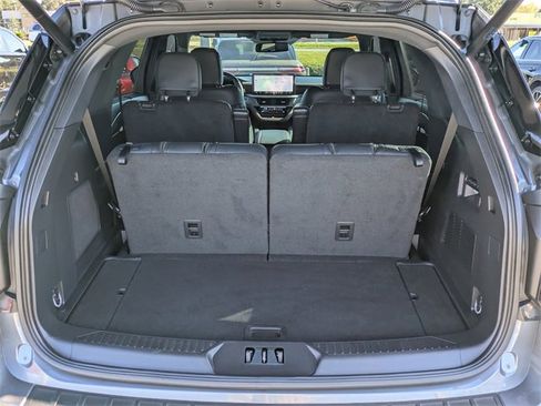 Certified 2025 Ford Explorer ST-Line w/ Premium Package image 12