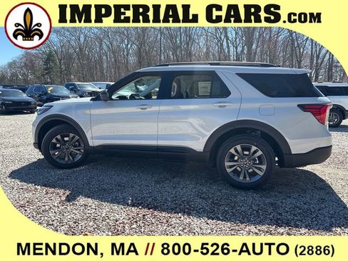New 2026 Ford Explorer Active w/ Active Comfort Package image 6