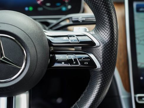 Used 2024 Mercedes-Benz C 300 Sedan w/ AMG Line w/ Night Package image 29