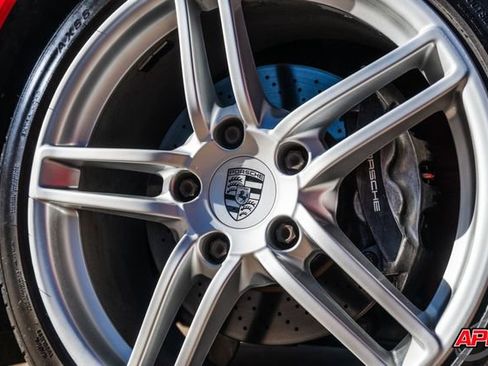 Used 2013 Porsche 911 Carrera image 3