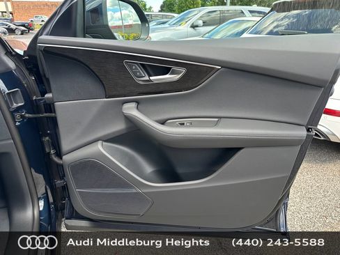 Used 2026 Audi Q8 Premium Plus AWD/4WD image 22