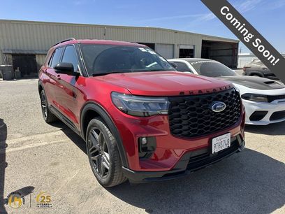 Used 2025 Ford Explorer ST-Line w/ ST-Line Street Pack