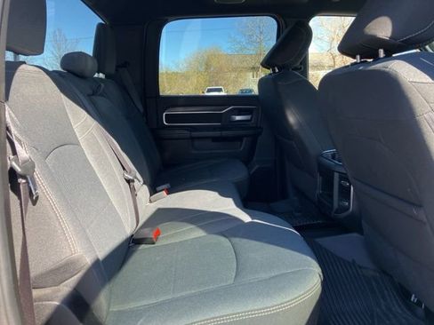 Used 2024 RAM 2500 Big Horn w/ Sport Appearance Package AWD/4WD image 11