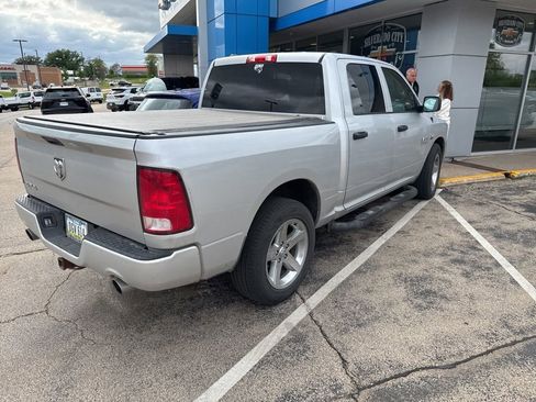Used 2015 RAM 1500 Express AWD/4WD image 4