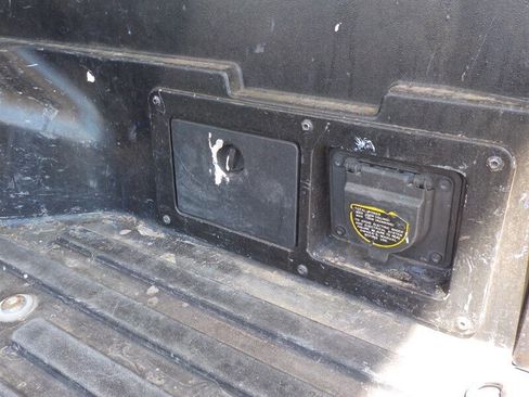 Used 2014 Toyota Tacoma PreRunner image 36