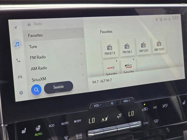 Certified 2023 Subaru Solterra AWD image 29