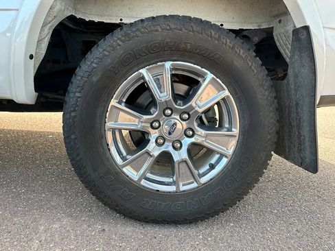Used 2017 Ford F150 Lariat w/ Equipment Group 502A Luxury AWD/4WD image 41