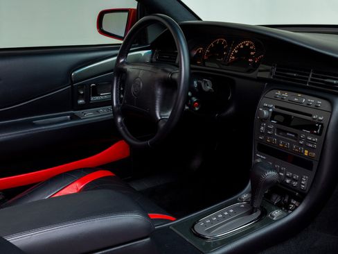 Used 2002 Cadillac Eldorado Collector's Edition image 30