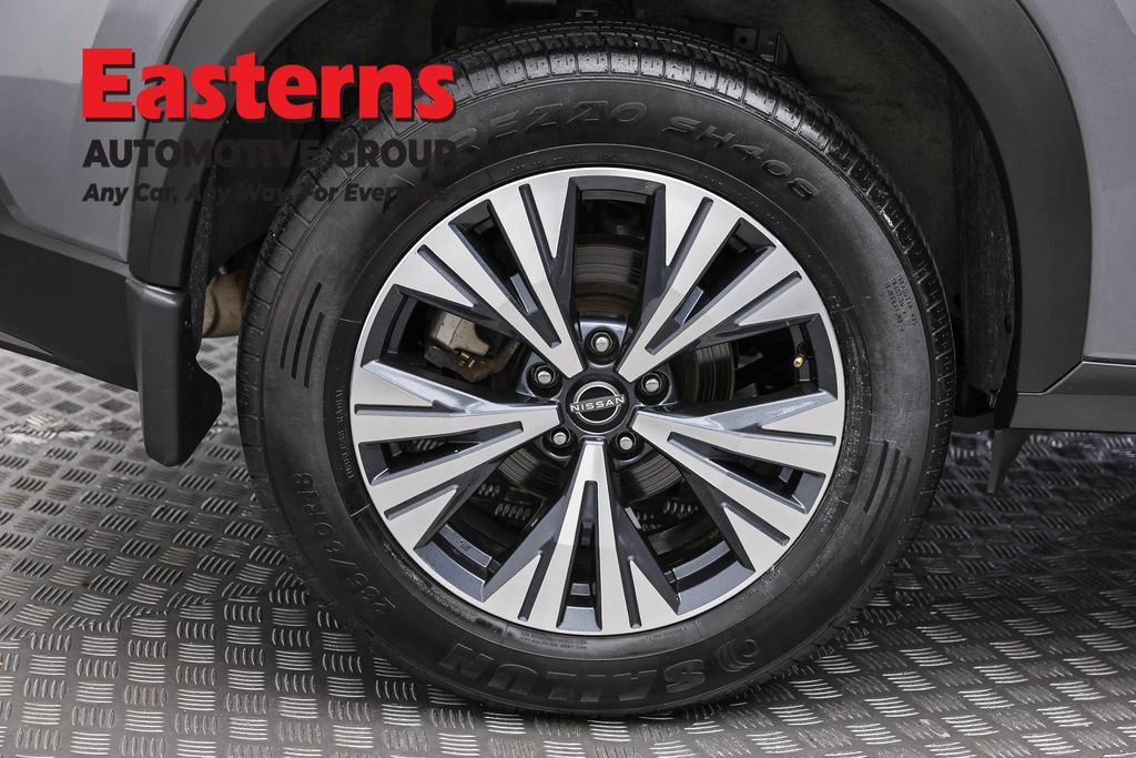Used 2023 Nissan Rogue SV AWD/4WD image 30