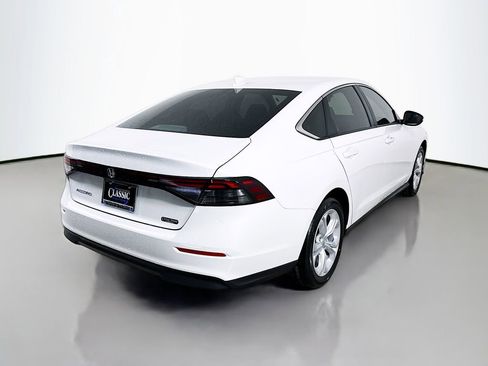 New 2026 Honda Accord LX image 7
