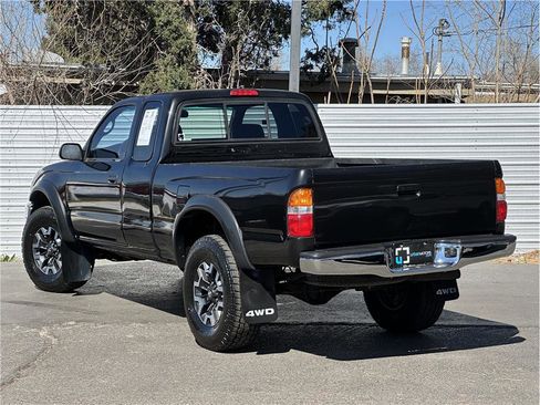 Used 2003 Toyota Tacoma 4x4 Xtracab V6 image 12