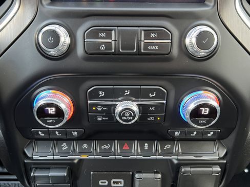 Used 2021 GMC Sierra 1500 AT4 image 26