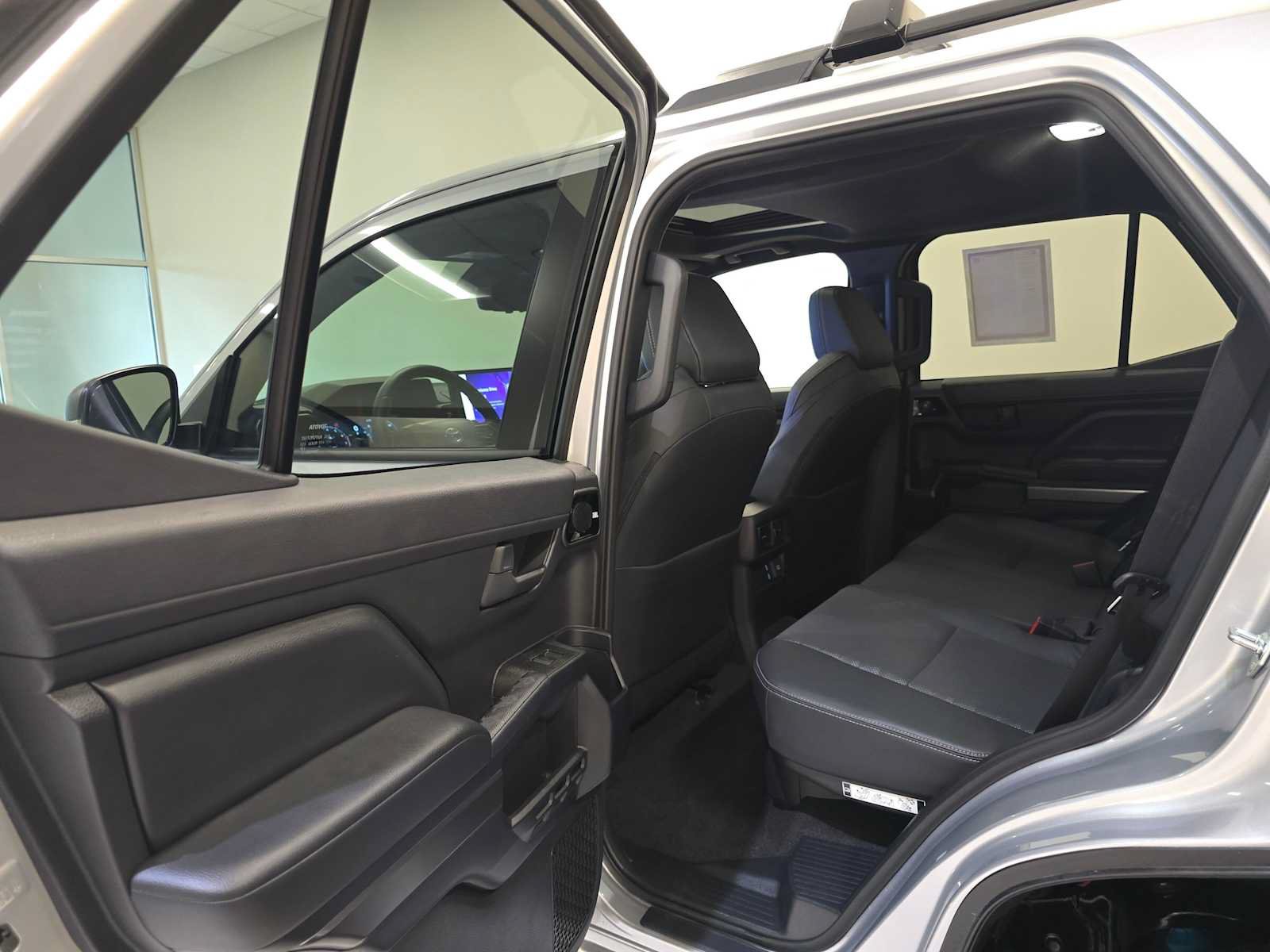 Certified 2026 Toyota 4Runner TRD Off-Road Premium w/ Tow Technology Package AWD/4WD image 25