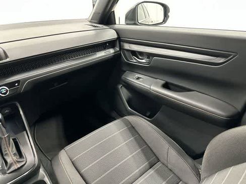 Used 2025 Honda CR-V Sport image 13