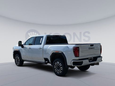 New 2026 GMC Sierra 2500 Denali Ultimate w/ Max Trailering Package image 4