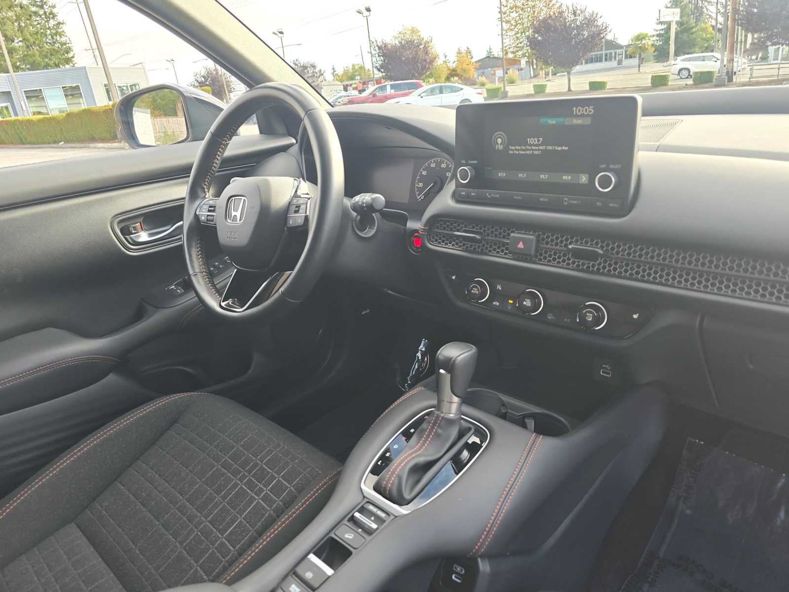 Used 2025 Honda HR-V Sport image 10