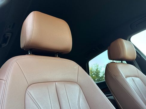 Certified 2022 Audi Q5 2.0T Premium w/ Convenience Package image 23