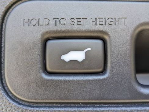 Used 2025 Acura MDX SH-AWD image 15