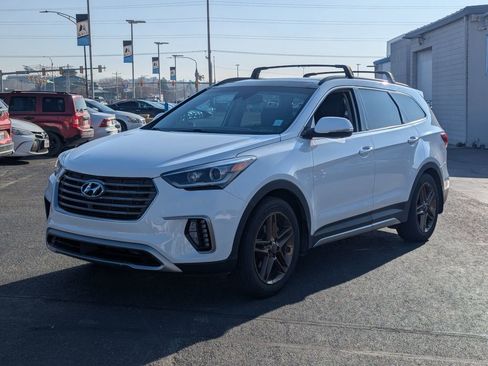 Used 2018 Hyundai Santa Fe Limited image 10