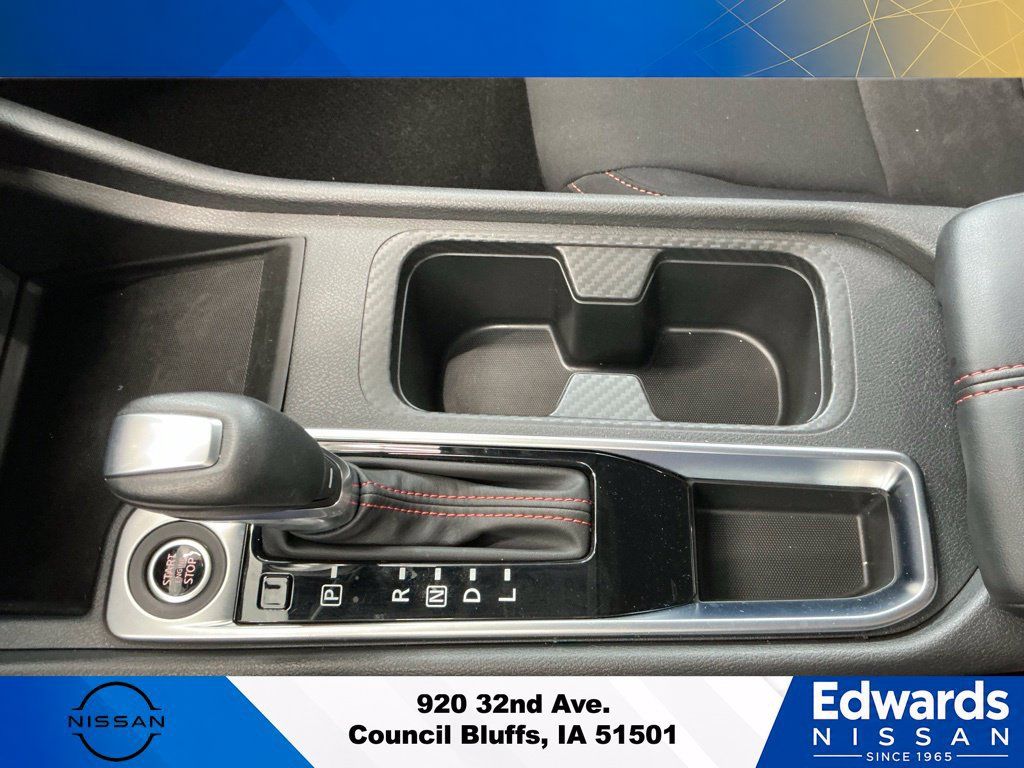 Used 2025 Nissan Sentra SR FWD image 24