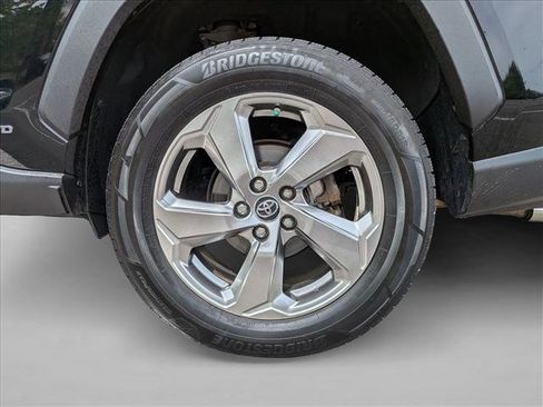 Used 2019 Toyota RAV4 Limited AWD/4WD image 13