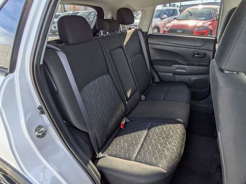 Used 2024 Mitsubishi Outlander Sport AWD image 27