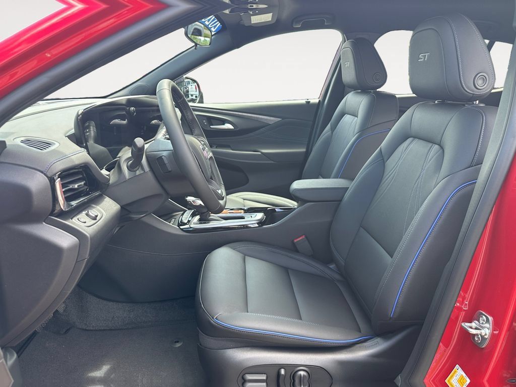 New 2026 Buick Envista Sport Touring w/ Convenience I Package FWD image 9