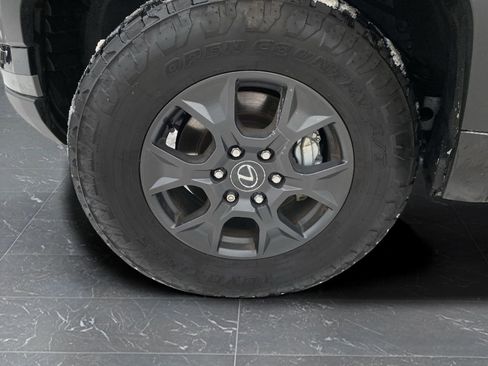 Used 2024 Lexus GX 550 image 50