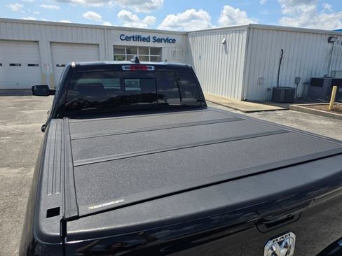 Used 2021 RAM 1500 Big Horn AWD/4WD image 32